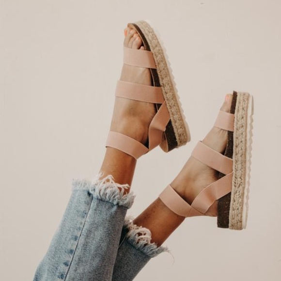 PLATFORM SANDALS ***ONE LEFT - Picture 2 of 4